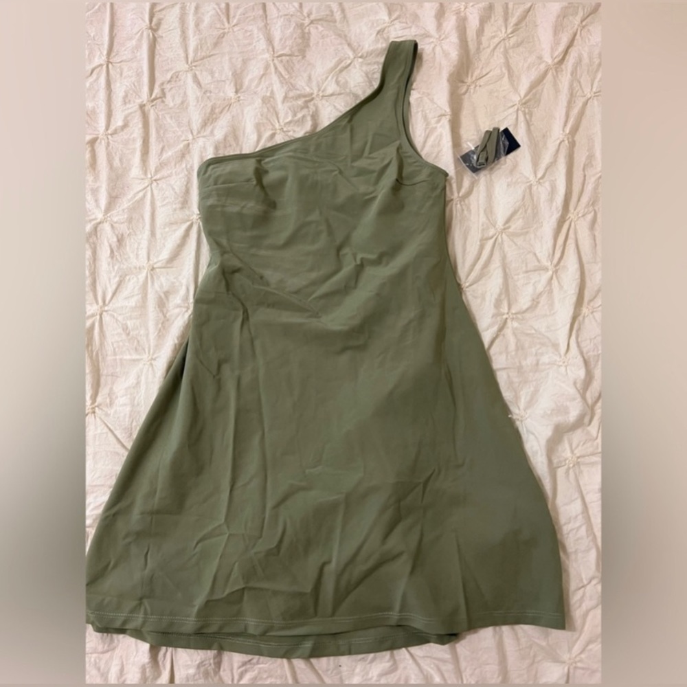 NWT One shoulder travelers mini dress size XS